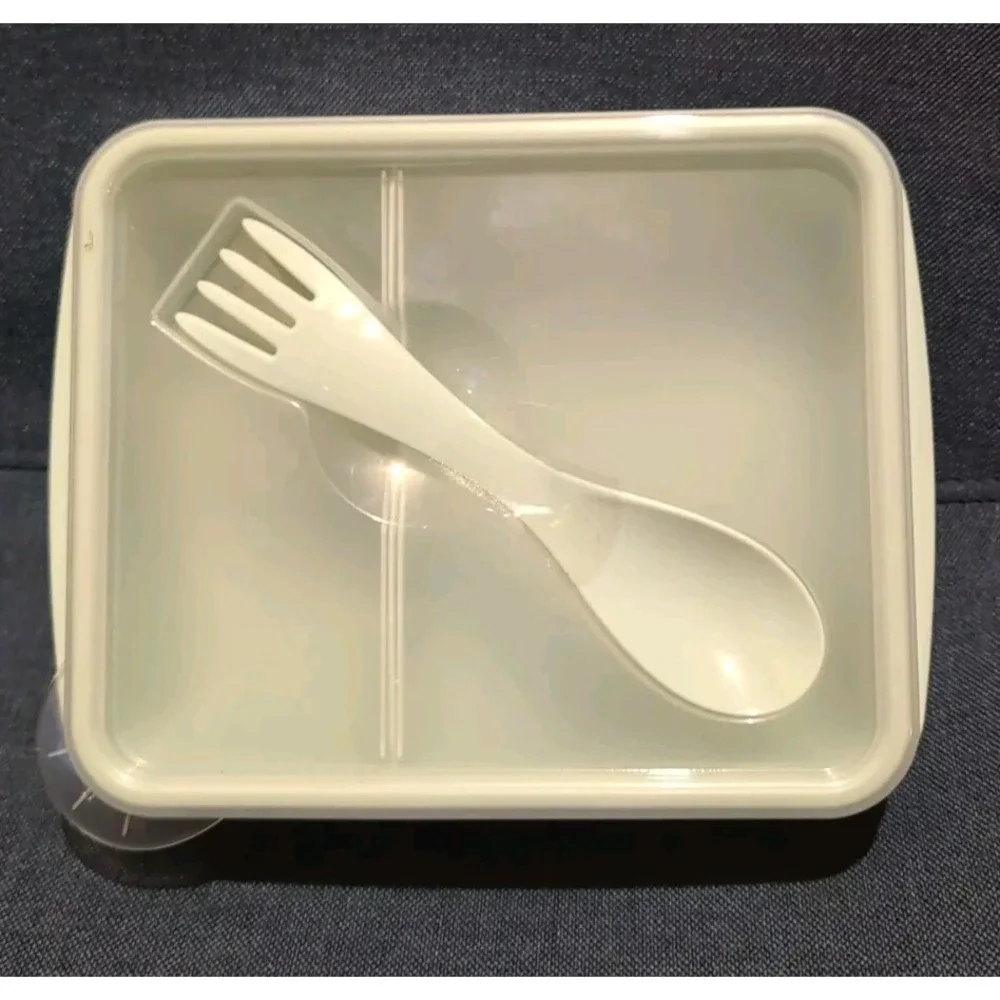 Room Essentials Plastic Bento Box With Utensil green